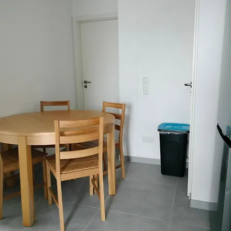 Mietangebote Info - Freygang & Partner Gbr - 4er Apartamento